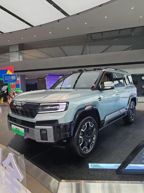东莞62比亚迪方程豹硬派越野的爆款，英菲尼迪35周年与你共成长
